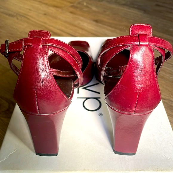 NEW RSVP Wine Sling Back High Heels 7.5W - Picture 8 of 9